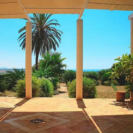 Casa Dada Holiday home *